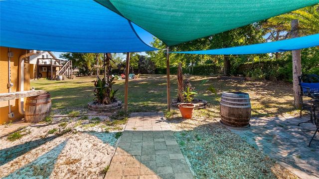 10949 POINCIANA DRIVE, Clermont, FL 34711