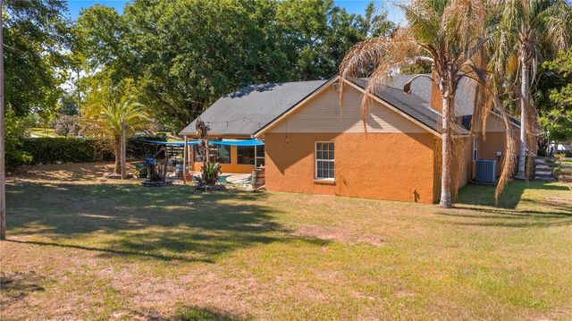 10949 POINCIANA DRIVE, Clermont, FL 34711