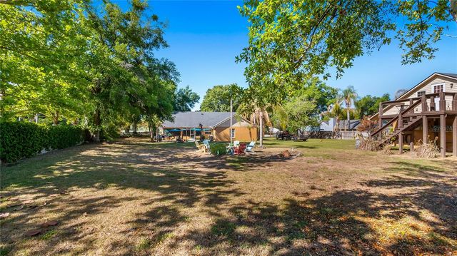10949 POINCIANA DRIVE, Clermont, FL 34711