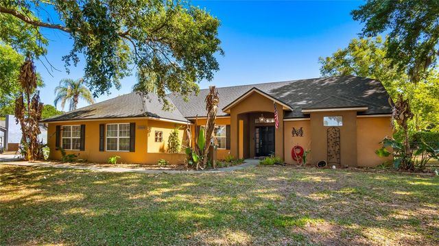 10949 POINCIANA DRIVE, Clermont, FL 34711