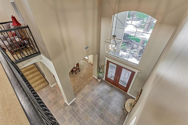 7 Clarion Ridge, The Woodlands, TX 77382