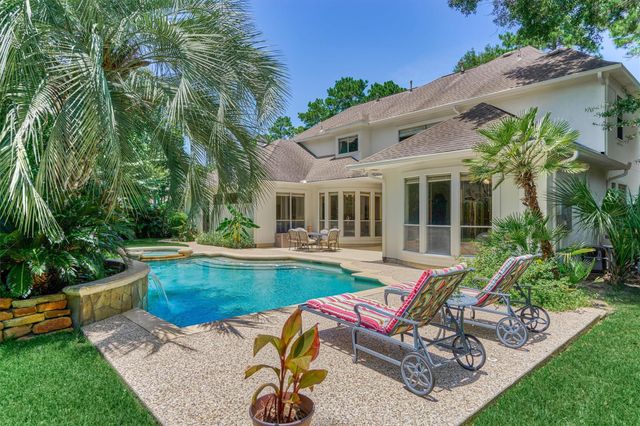 7 Clarion Ridge, The Woodlands, TX 77382