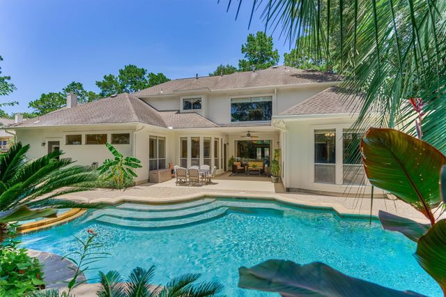 7 Clarion Ridge, The Woodlands, TX 77382