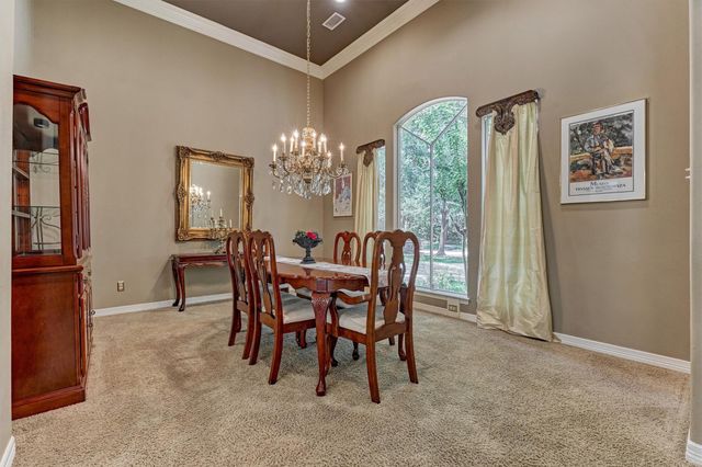 7 Clarion Ridge, The Woodlands, TX 77382