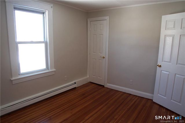 81 Longfellow Avenue 2nd flr, Fairfield, CT 06825
