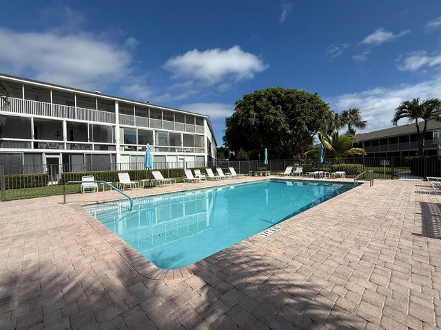 50 Celestial Way 305, Juno Beach, FL 33408