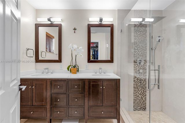 10137 Costa Del Sol Blvd A-57, Doral, FL 33178