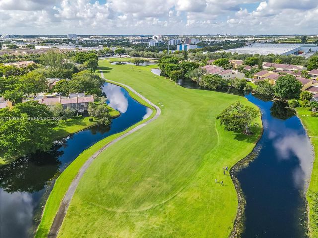 10137 Costa Del Sol Blvd A-57, Doral, FL 33178