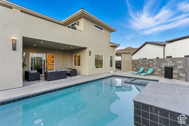 1975 CEDAR BREAKS DR, Hurricane, UT 84737