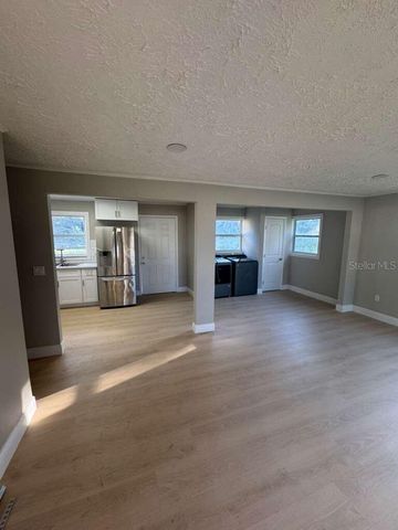 4910 HUPPEL AVENUE, Orlando, FL 32811