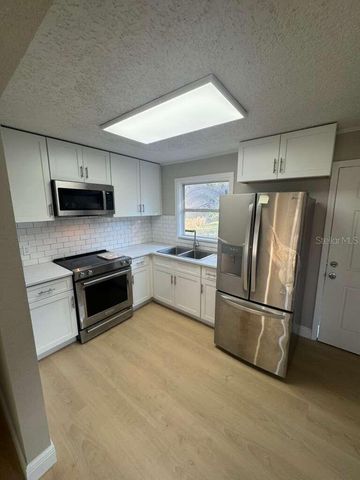 4910 HUPPEL AVENUE, Orlando, FL 32811