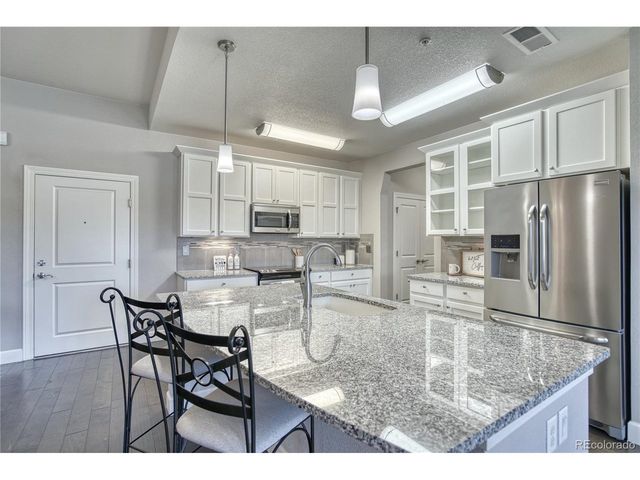 1379 Charles Dr C-6, Longmont, CO 80503