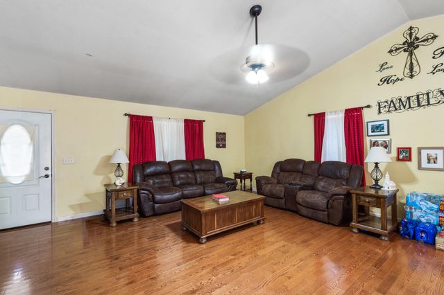 221 Hughes Road SE, Cleveland, TN 37323