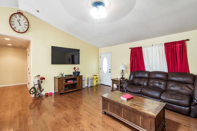 221 Hughes Road SE, Cleveland, TN 37323