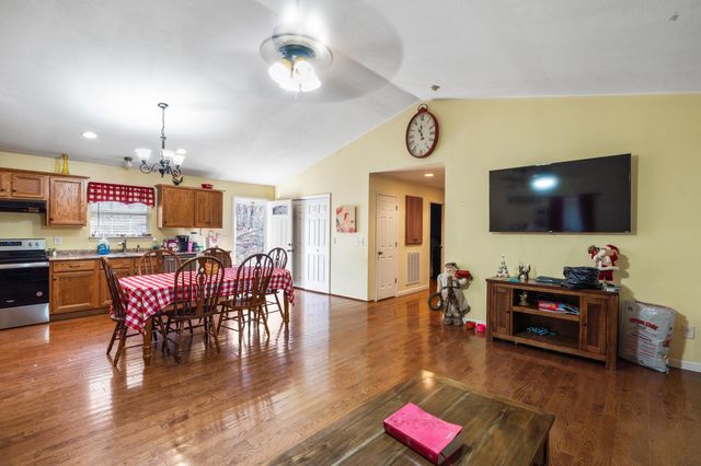 221 Hughes Road SE, Cleveland, TN 37323