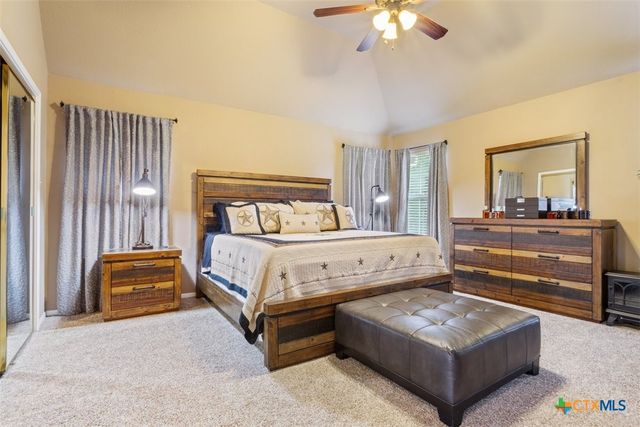 1042 Crescent Drive, Belton, TX 76513