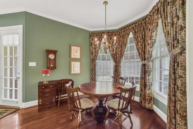 3737 Robinhood Street, West University Place, TX 77005