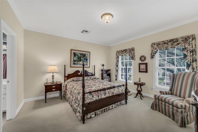 3737 Robinhood Street, West University Place, TX 77005