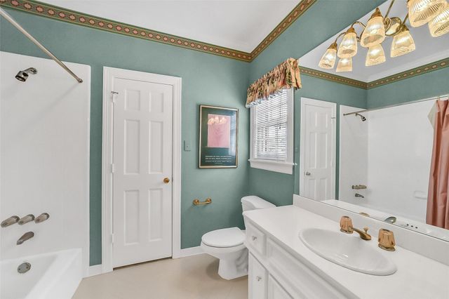3737 Robinhood Street, West University Place, TX 77005