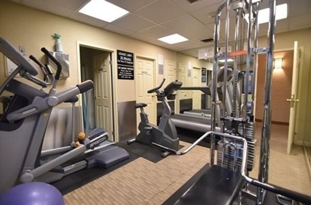 135 Pleasant St 305, Brookline, MA 02446