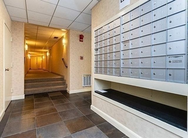 135 Pleasant St 305, Brookline, MA 02446