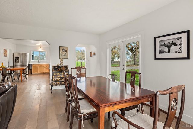 1979 Ludwig Ave, Santa Rosa, CA 95407