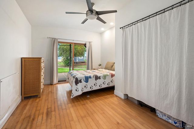 1979 Ludwig Ave, Santa Rosa, CA 95407