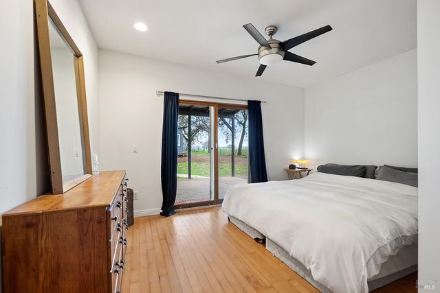 1979 Ludwig Ave, Santa Rosa, CA 95407