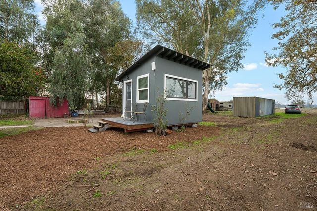 1979 Ludwig Ave, Santa Rosa, CA 95407