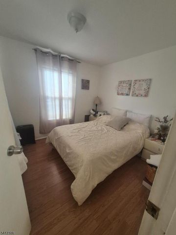 63 Glover Ave, Paterson City, NJ 07501