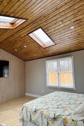 204 Woodfield Avenue, Fountain Inn, SC 29644