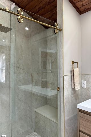 204 Woodfield Avenue, Fountain Inn, SC 29644