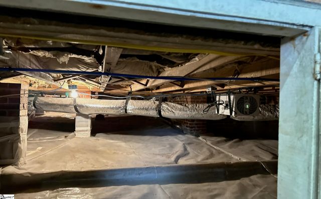 204 Woodfield Avenue, Fountain Inn, SC 29644