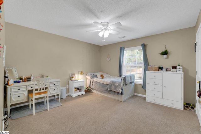 322 Cane Pole Walk, Inman, SC 29349