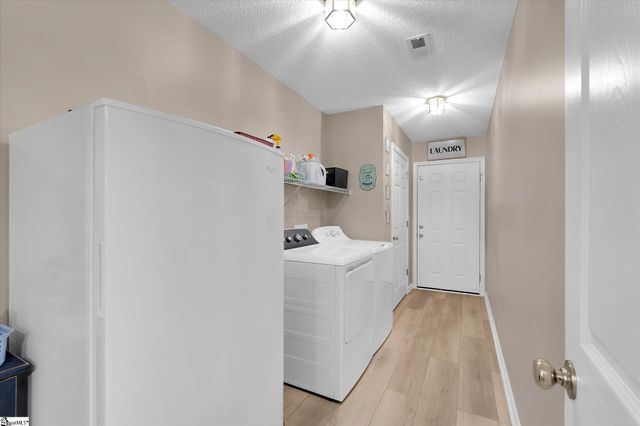 322 Cane Pole Walk, Inman, SC 29349