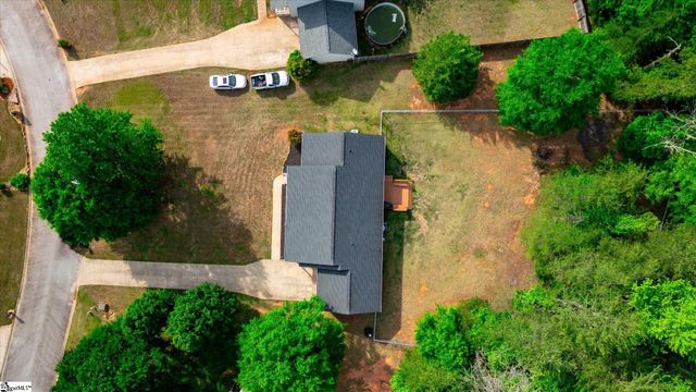 322 Cane Pole Walk, Inman, SC 29349