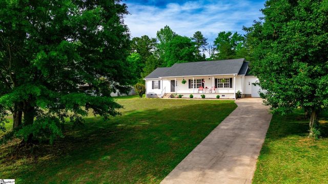 322 Cane Pole Walk, Inman, SC 29349