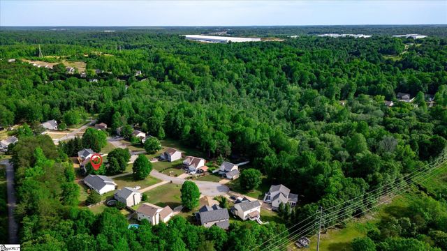 322 Cane Pole Walk, Inman, SC 29349