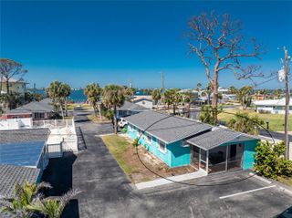 470 S MCCALL ROAD 10, Englewood, FL 34223