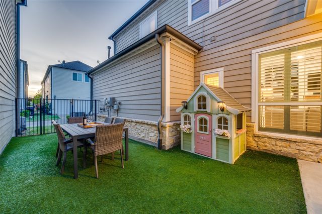 741 S Coppell Road, Coppell, TX 75019
