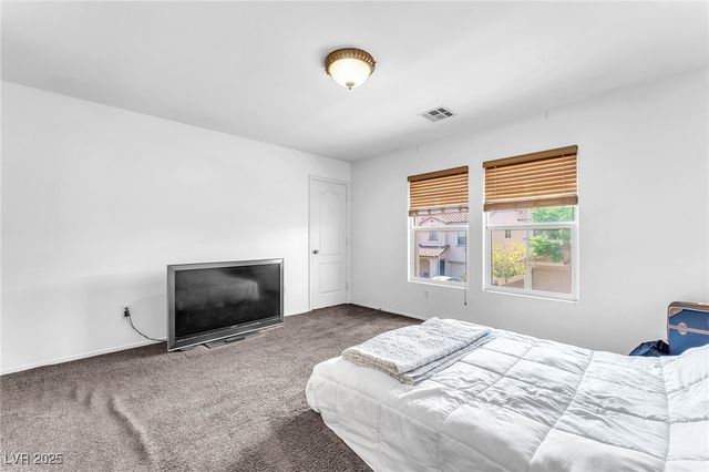 4252 Olympic Point Drive, Las Vegas, NV 89129