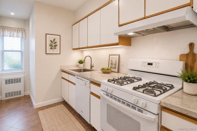 900 Palmer Road 7D, Bronxville, NY 10708