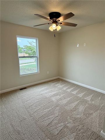 544 W 18th Street, Ottawa, KS 66067