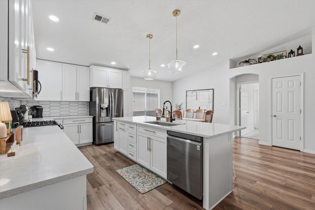 6628 Ventana Hills Road NW, Albuquerque, NM 87114