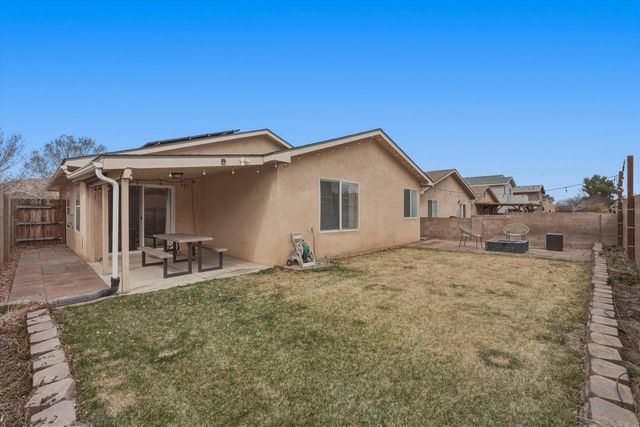 6628 Ventana Hills Road NW, Albuquerque, NM 87114