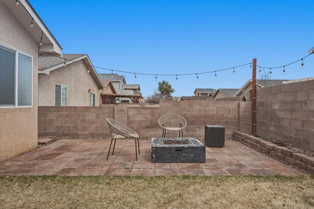 6628 Ventana Hills Road NW, Albuquerque, NM 87114