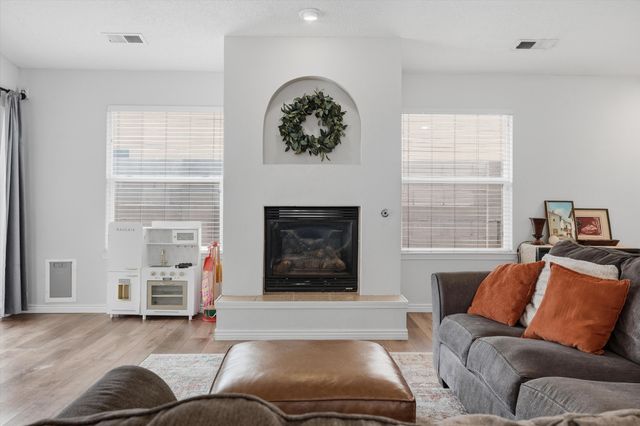 6628 Ventana Hills Road NW, Albuquerque, NM 87114