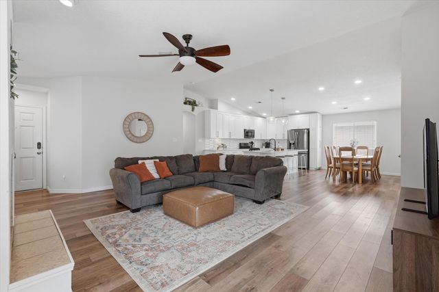 6628 Ventana Hills Road NW, Albuquerque, NM 87114