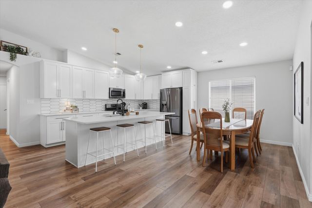 6628 Ventana Hills Road NW, Albuquerque, NM 87114