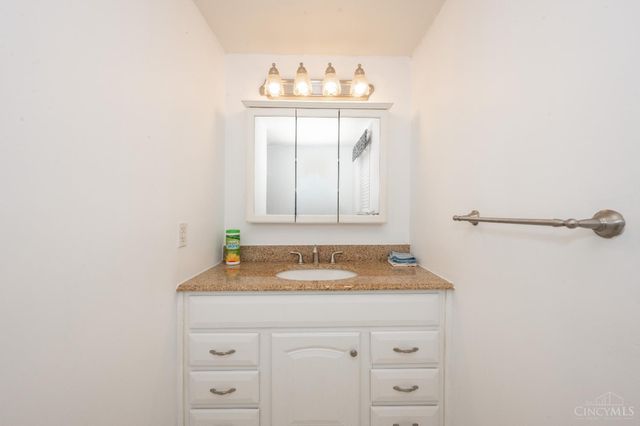 2773 East Avenue, Turtle Creek Twp, OH 45036